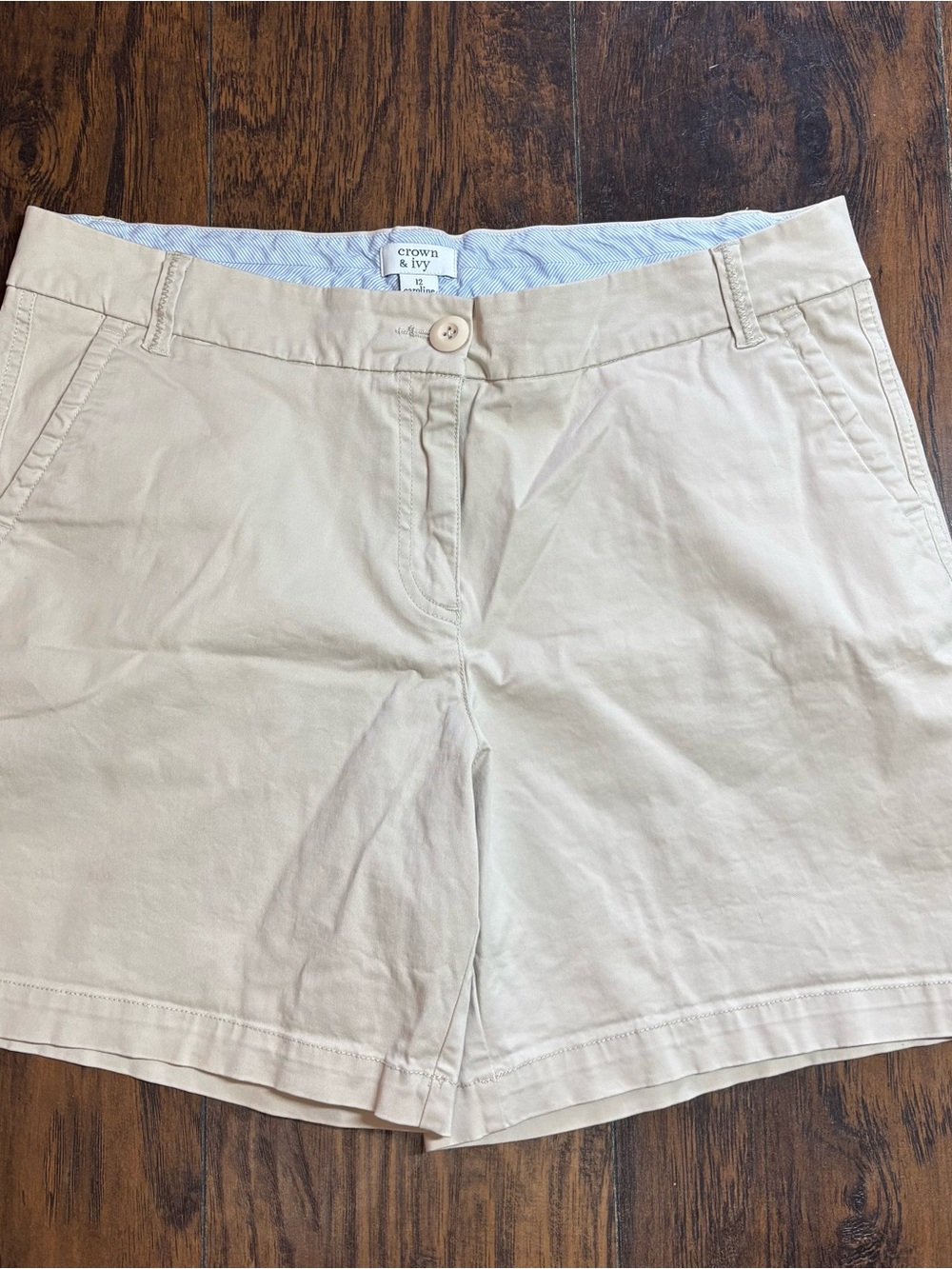 Crown & Ivy Women's Cream Chino Cotton Shorts Size 12